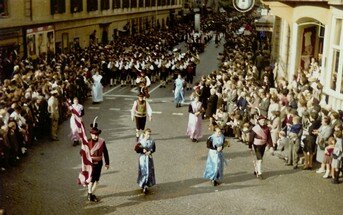 Tracht der Bürgerkapelle Lana8.jpg